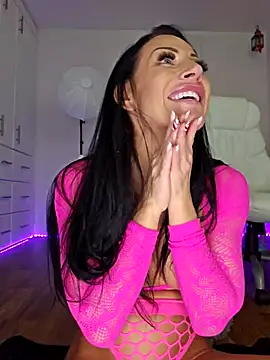 KristaCash live sex cam