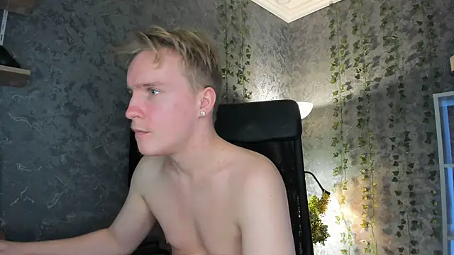 AlexxSweet live sex cam