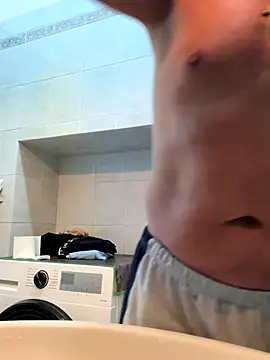 Lecatore80 live sex cam