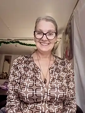 irinamaux live sex cam