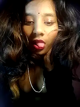 Hot_Mayra_ live sex cam