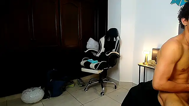 chris_evans27 live sex cam