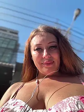 AndreaMood live sex cam