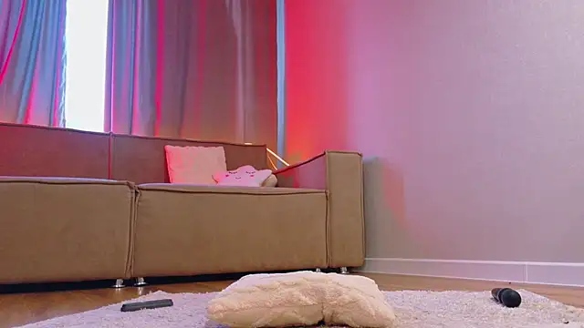 StarrShinee live sex cam