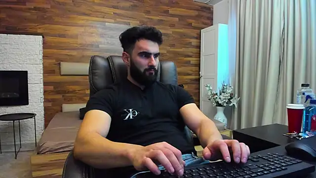 MicahLane live sex cam