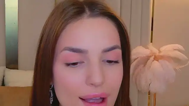 BellaHalles live sex cam