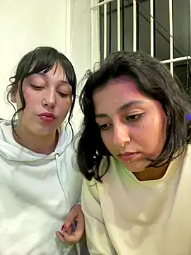 Katty-Lunara live sex cam