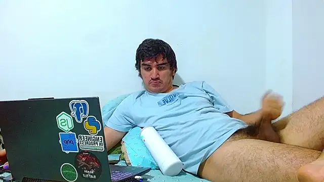 biglatin80 live sex cam