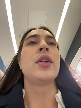 Holly_Play live sex cam