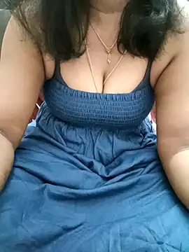 Tamil_Vishalini live sex cam