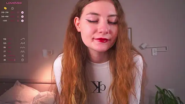 MegganKinson live sex cam