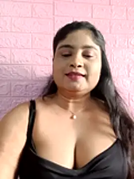 hornyriyanka live sex cam