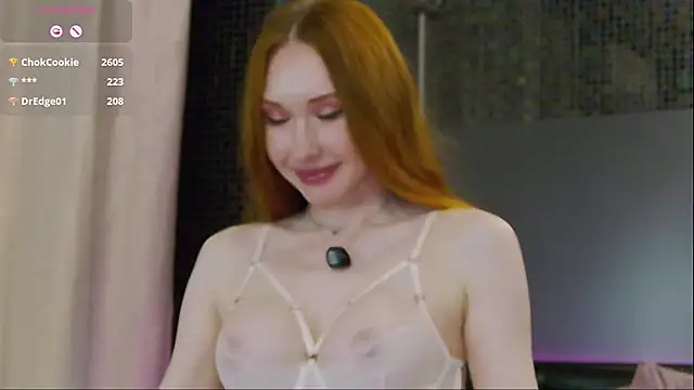 MayaSolar live sex cam
