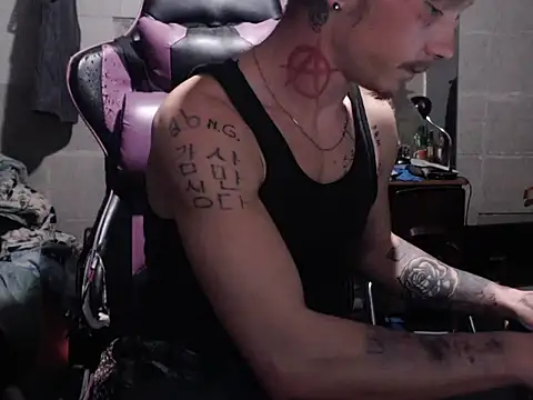 mastertrap live sex cam