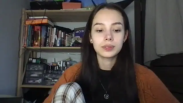 Yuna5343 live sex cam