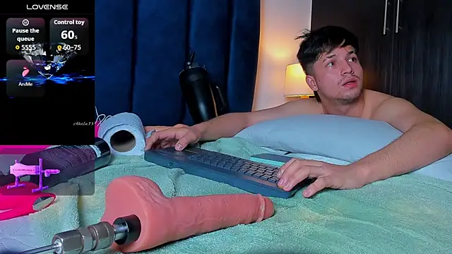 Issac_james_ live sex cam