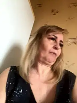 Irina2909@xh live sex cam