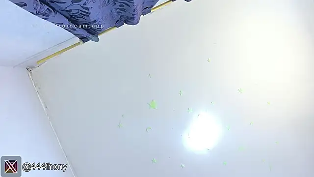 Thony444 live sex cam