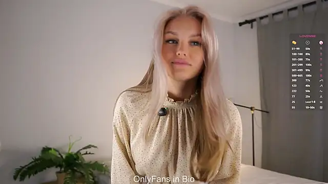 CherieSprinzl live sex cam