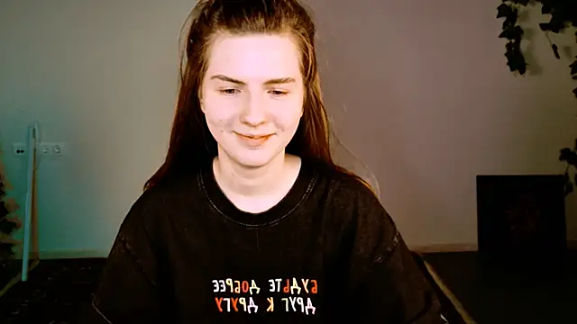 AliceCUNTach live sex cam