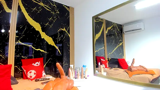 AdrianaVegga live sex cam