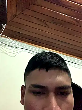 Emiliano_Reyes live sex cam
