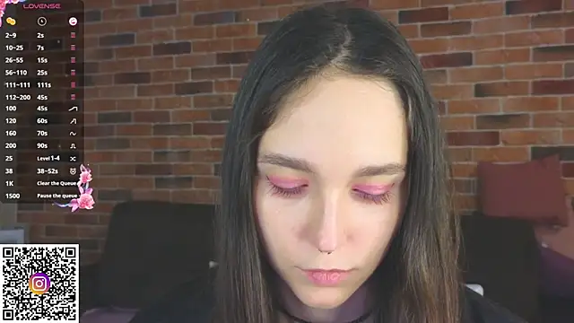 SoftieDream live sex cam