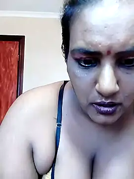 Foxybaby420 live sex cam