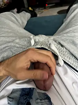 Frankieyyy1 live sex cam