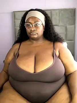 bustytitsxxx live sex cam