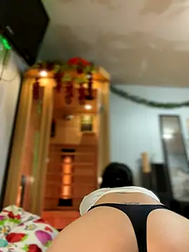 FerrariFrench live sex cam