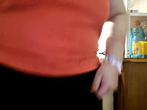 Samantha_Squirt@xh live sex cam