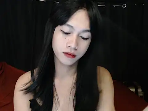 Ur_Thaynecummersx live sex cam