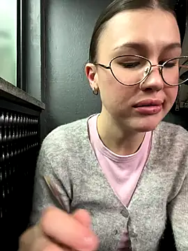 RinaCat live sex cam