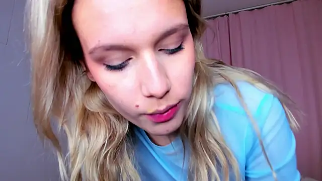 MeowthLilu live sex cam