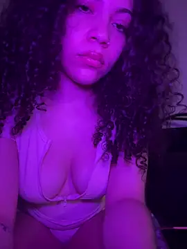 ladylavish live sex cam