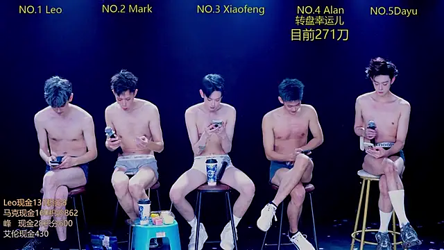 AAA-winner live sex cam