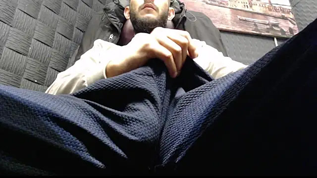 BigcockedTurk20cm live sex cam