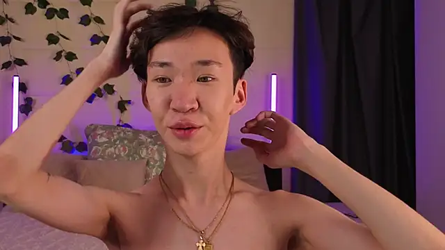 islendtakumi live sex cam