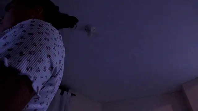 evely_coelloo live sex cam