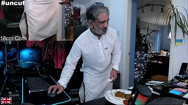 OnlineBossUK live sex cam