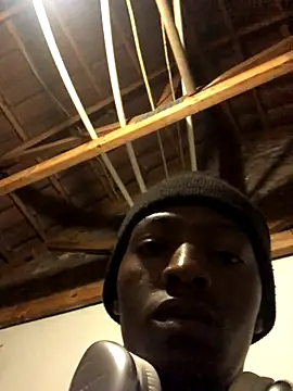 Fridayyydick live sex cam