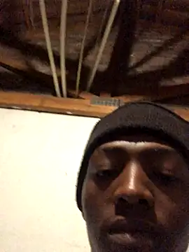 Fridayyydick live sex cam