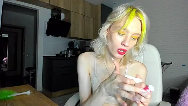 _Alice_Kitty live sex cam