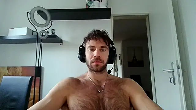 alpha-hunk live sex cam