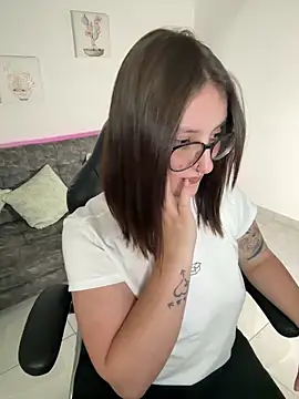 Megan_lu2 live sex cam