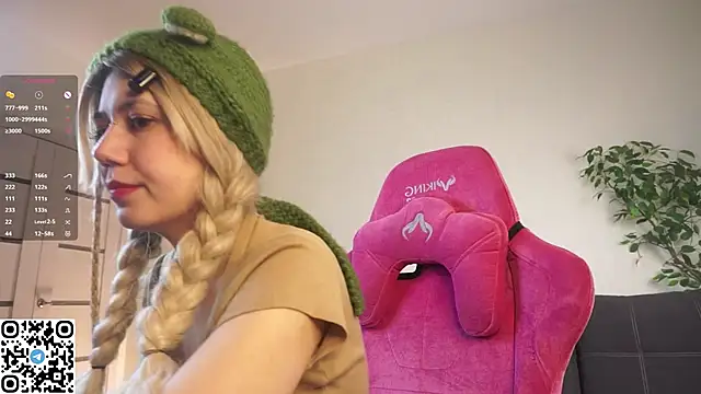 RoxannaCarver live sex cam