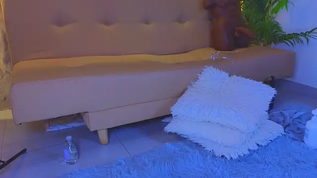 Isa__Blanc live sex cam