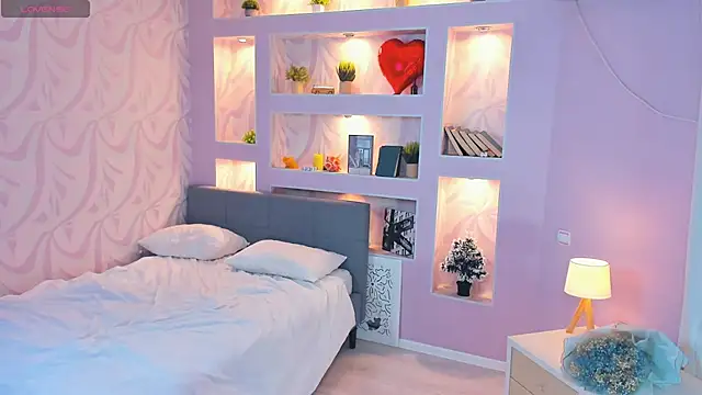 FloraDobb live sex cam