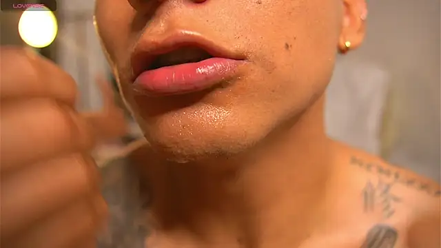 muscle_boyhorny live sex cam